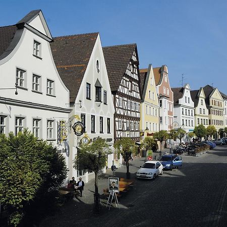 Hotel Zum Schloessle Finningen 外观 照片