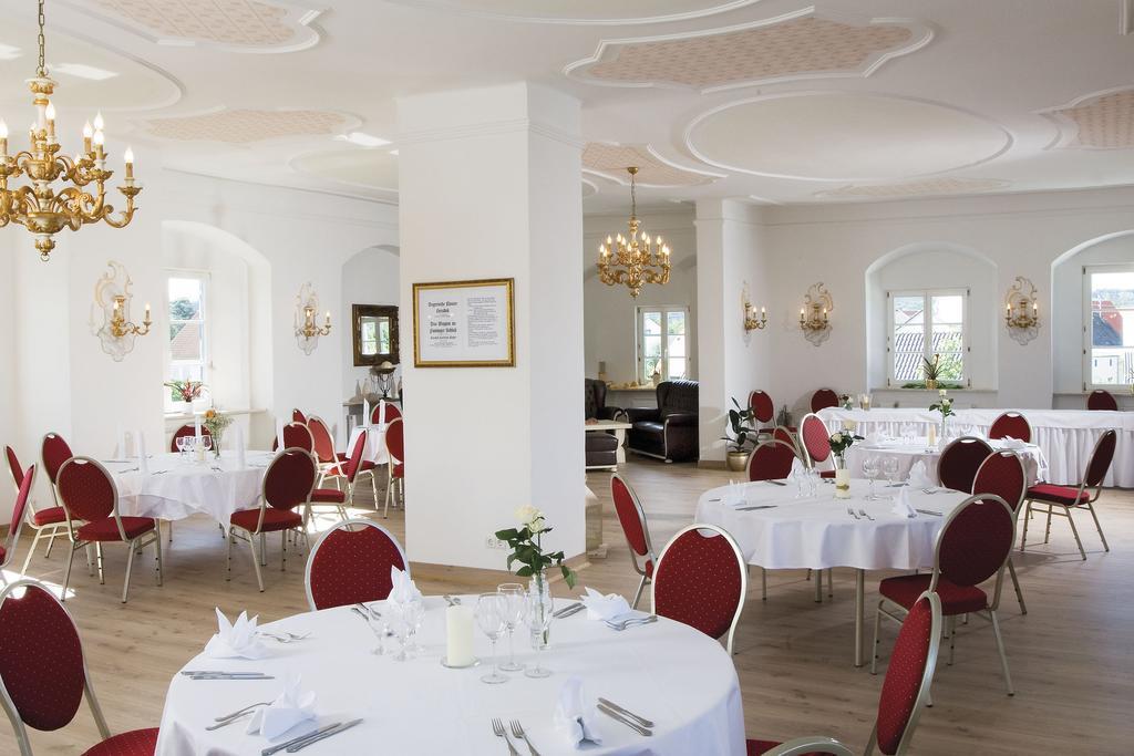 Hotel Zum Schloessle Finningen 外观 照片