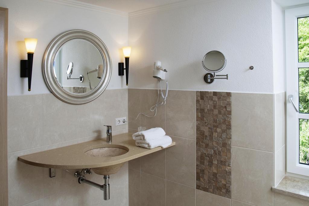 Hotel Zum Schloessle Finningen 客房 照片