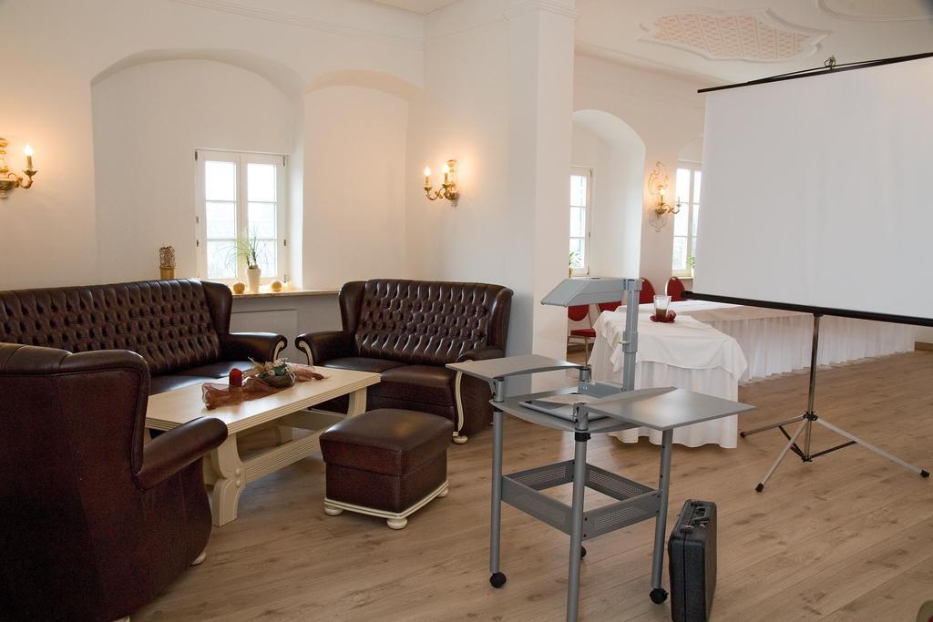 Hotel Zum Schloessle Finningen 外观 照片